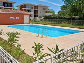 Appartement tout confort avec piscine et accès direct à la plage - FR-1-387-74
